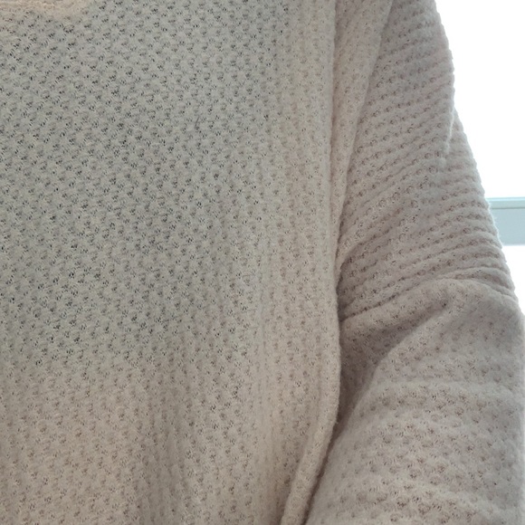 Lulu’s Oversized Waffle Long Sleeve Shirt Light Pink Size Small - Picture 4 of 5